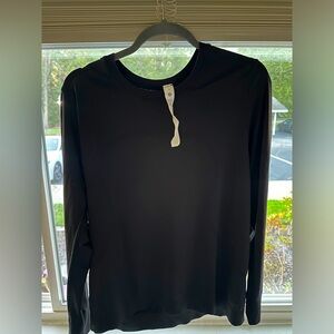 Black lululemon long sleeve shirt 2.0 hip length